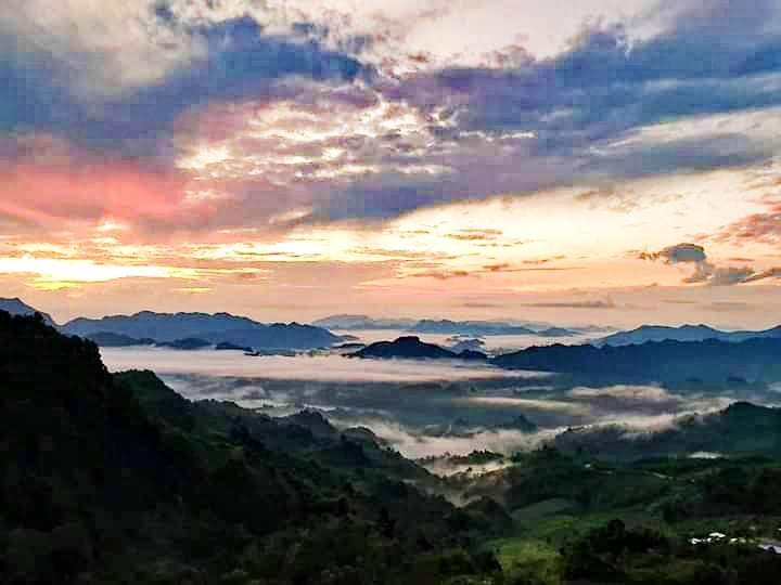 Hike and Camping at Sunrise View Village Stay-Kampung Sapit - Image 12