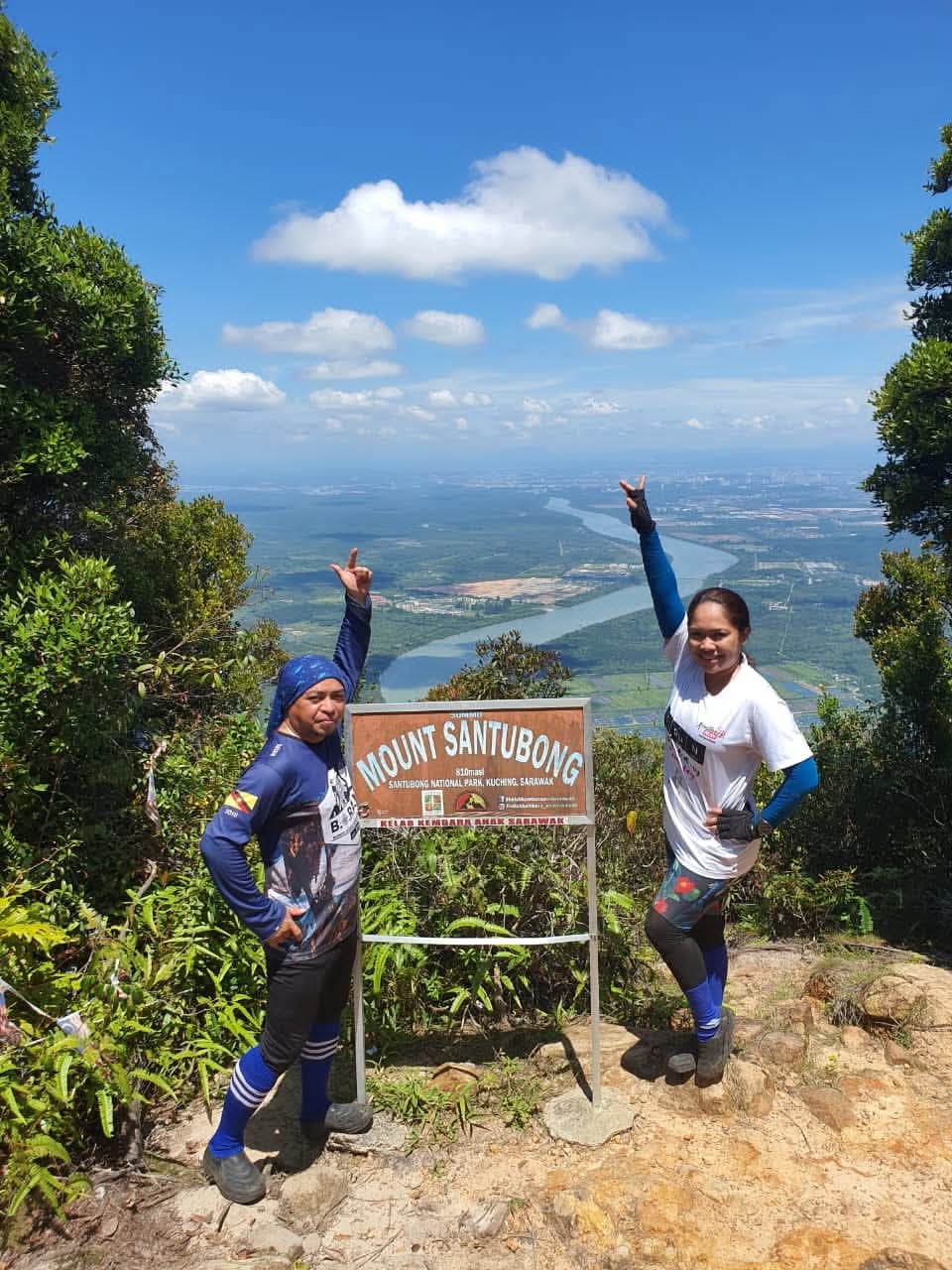 Mount Santubong Hike, Sarawak - Image 7