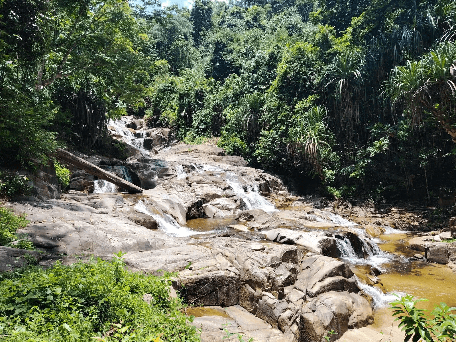 Lata Lembu Waterfall - Image 2