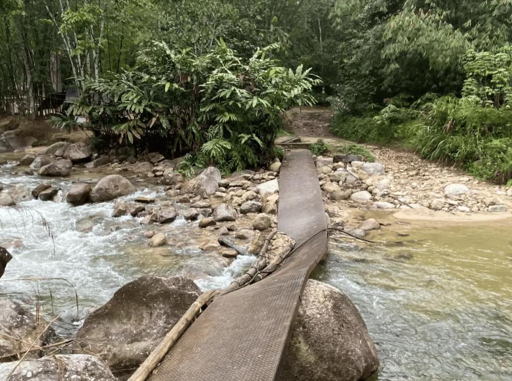 Lata Medang Waterfall - Image 9