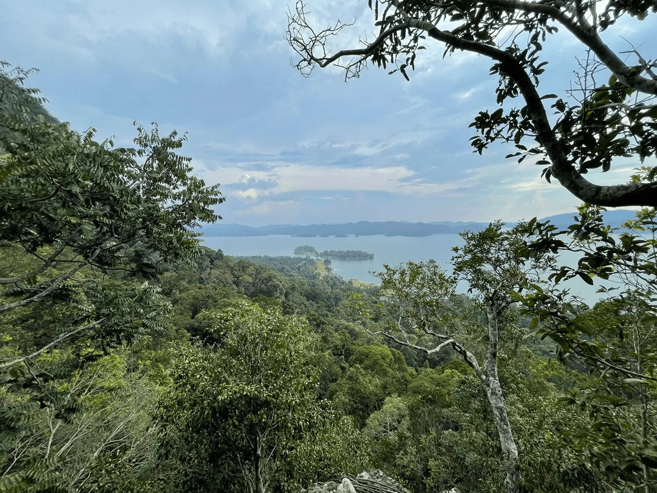 Gunung Fakir Terbang - Image 3