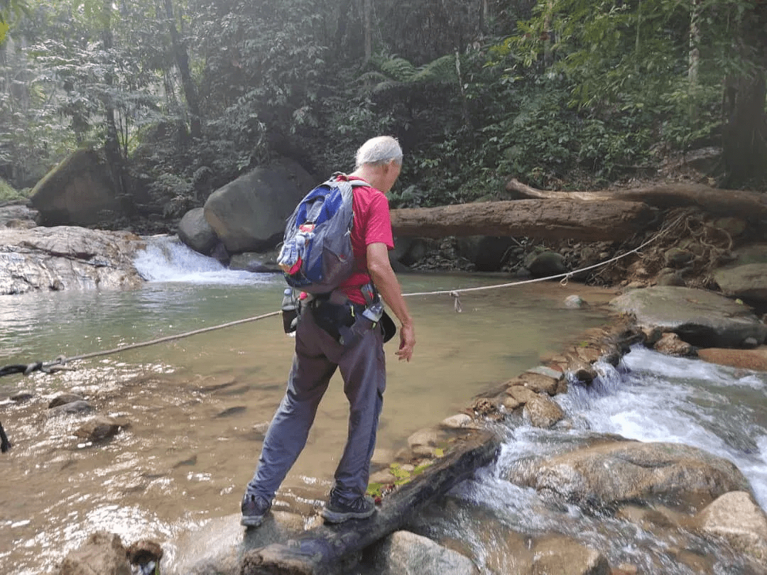Gunung Berembun + WWII Crashed Site - Image 7