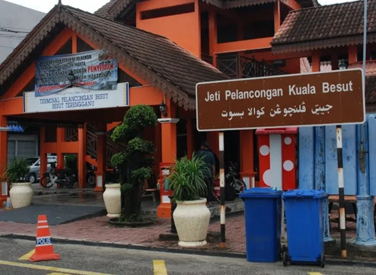 Island Connection - Pulau Perhentian (Luxury Van - up to 8 Pax)